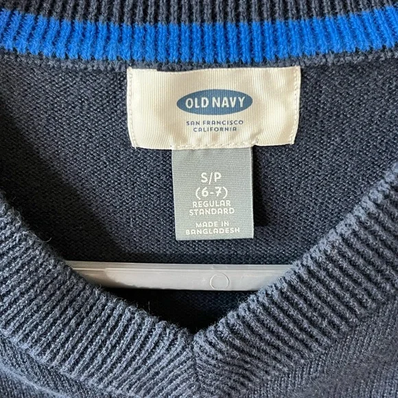 Old Navy V-Neck Sweater Collection Blue and Gray 3 Pack Boy - Picture 8 of 8